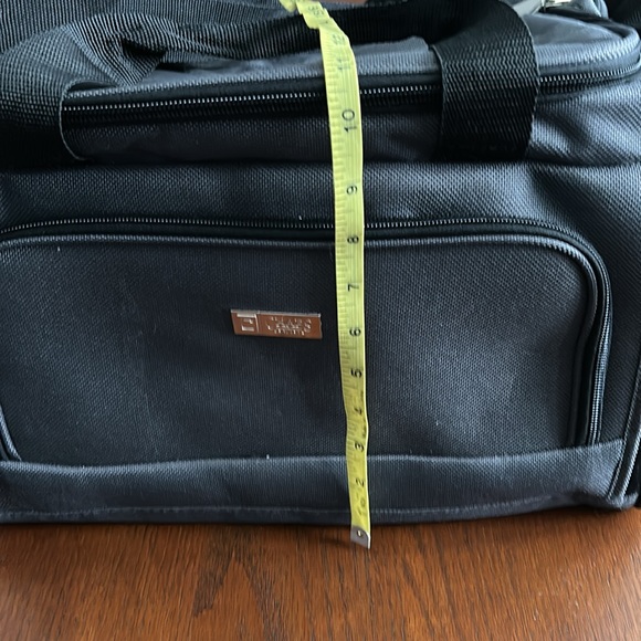 Chaps Black Duffel Canvas Bag - Picture 10 of 10